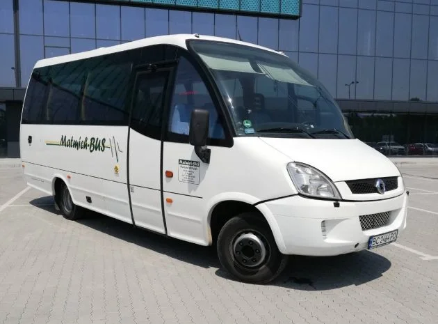 Орендувати автобус 25 27 30 місць у Львові Аренда автобусов Львов