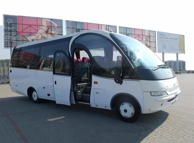 Оренда автобуса 25 27 35 38 місць Львів Трансфер Львів Замовити автобус