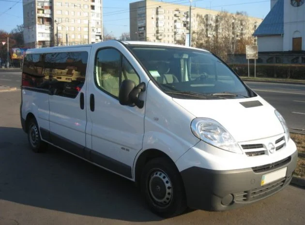 Замовити Орендувати мікроавтобус для 8 людей у Львові