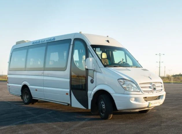 Перевезення мікроавтобусом зі Львова