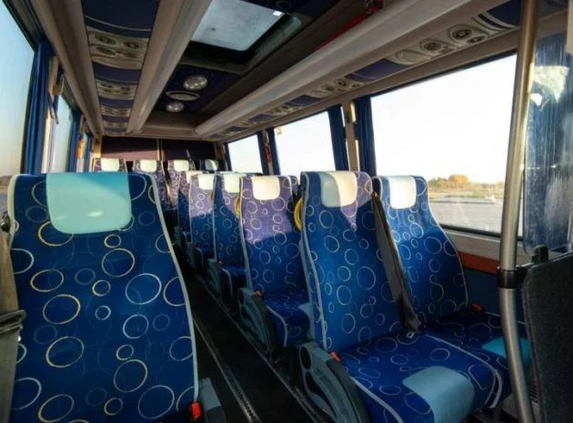 Орендувати мікроавтобус Львів