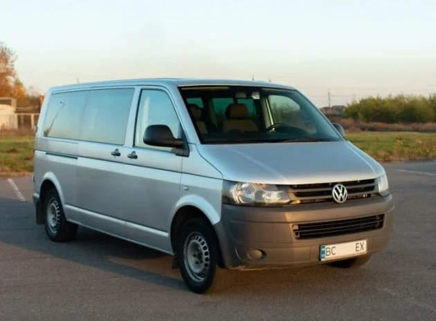 Замовити мікроавтобус на 7 місць Львів