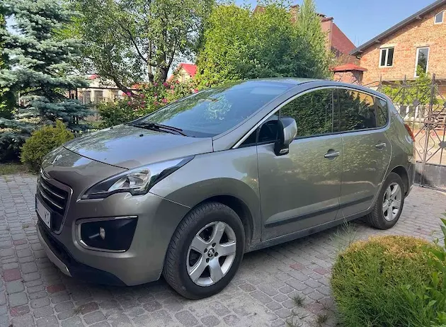 Замовити автомобіля з водієм Львів Замовити трансфер на автомобілі в Польщу Львів Прокат авто з водієм у Львові