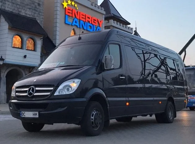Оренда буса Спринтер Львів