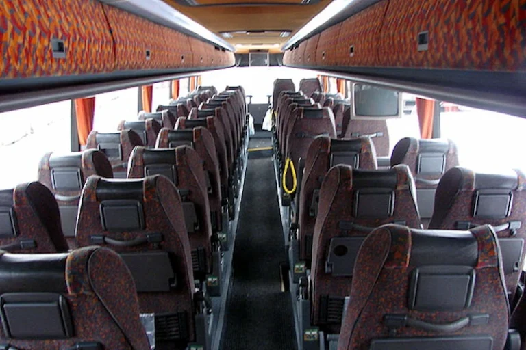 Оренда туристичних автобусів у Львові